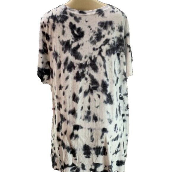 Betsey Johnson Torrid Plus 6 Tie-Dye Love Animal Print Graphic Short Sleeve Tee - Picture 5 of 6
